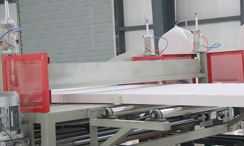 Steel Sheet PU Sandwich Panel Making Machine Steel Sheet PU Sandwich Panel Making Machine